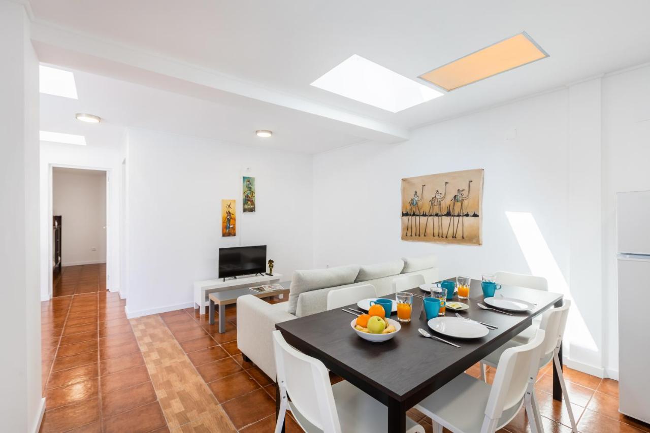 Live, Laugh, Love Beach Guest Home With Ac Madalena  Exteriör bild