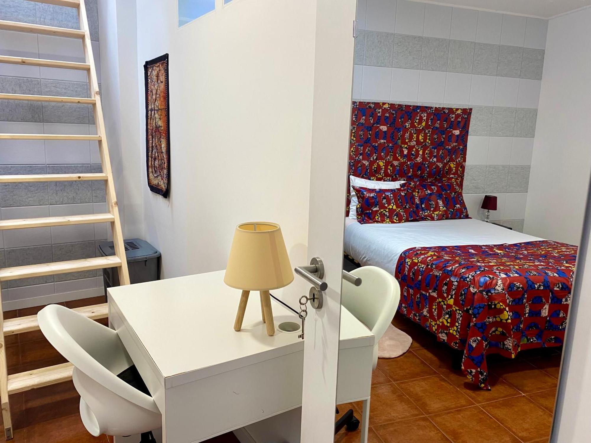 Live, Laugh, Love Beach Guest Home With Ac Madalena  Rum bild